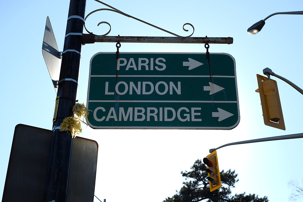 Private Jet Travel Between London and Paris: A Complete Guide