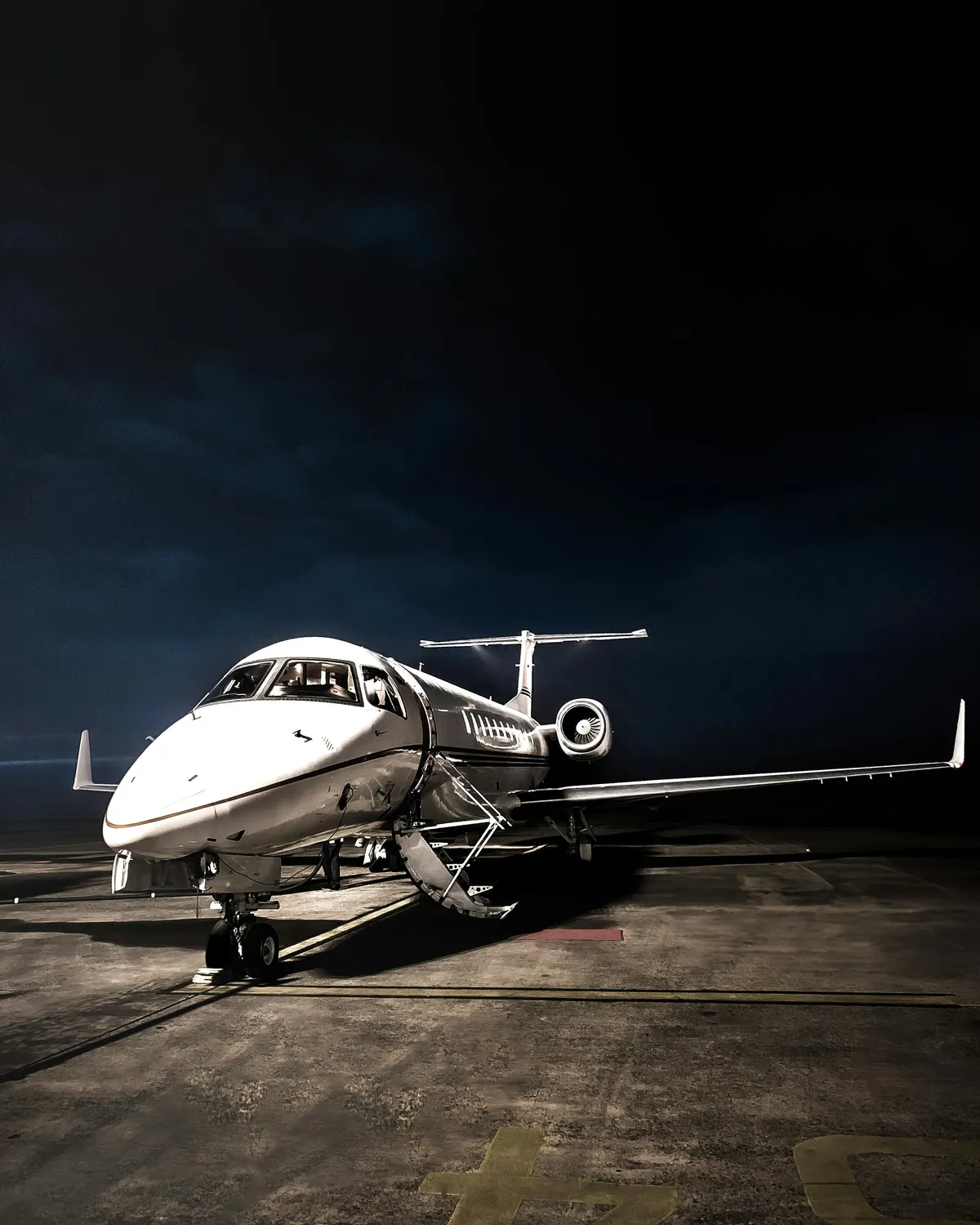 Which Private Jet is the Most Luxurious