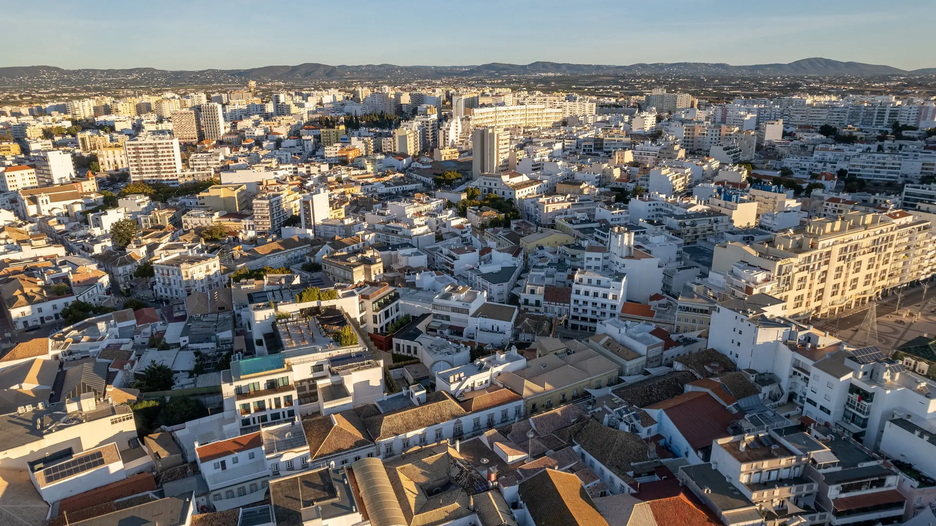 Faro private jet charter
