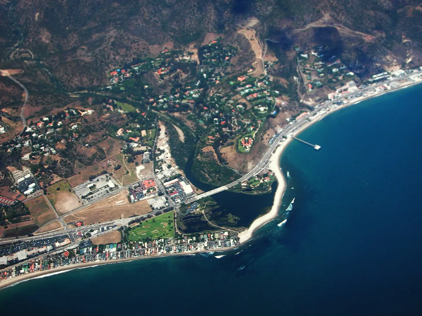 Malibu private jet charter