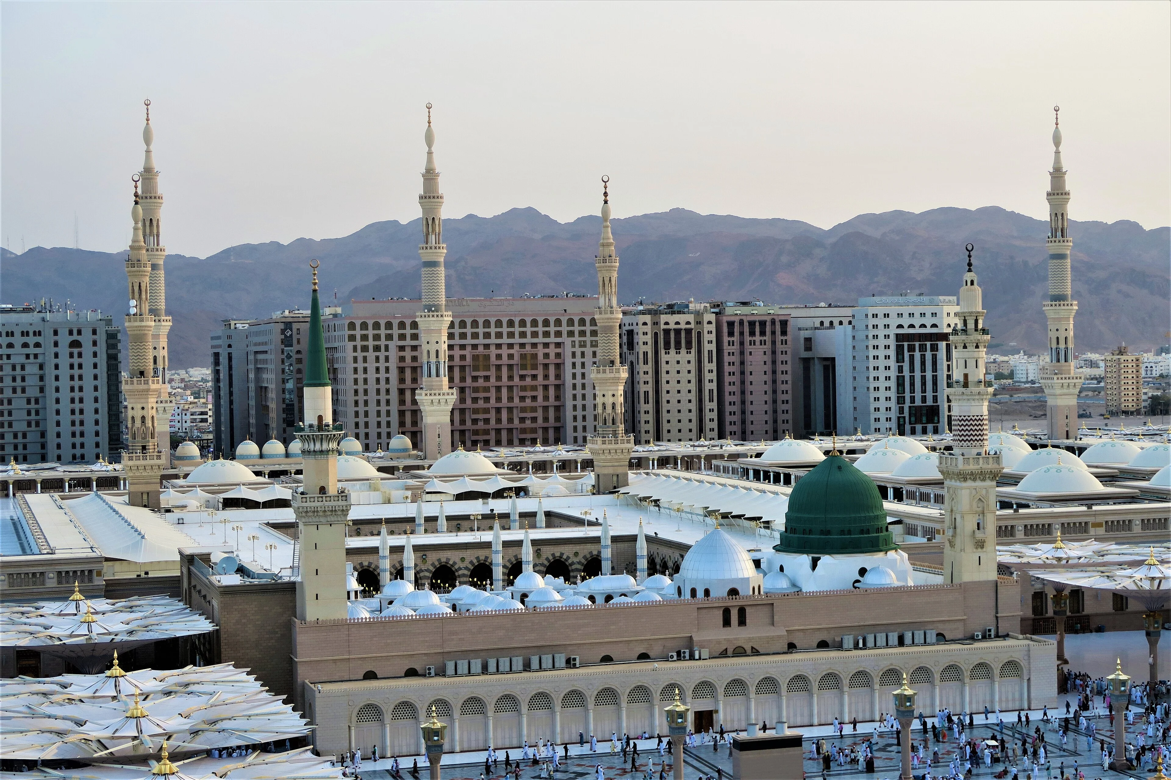 Medina private jet charter