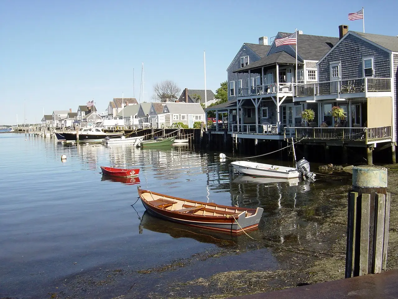 Nantucket private jet charter