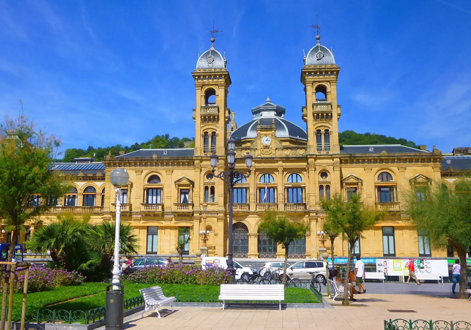 San Sebastian private jet charter