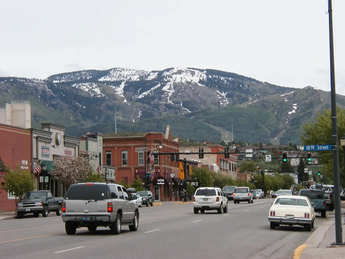 Steamboat Springs private jet charter