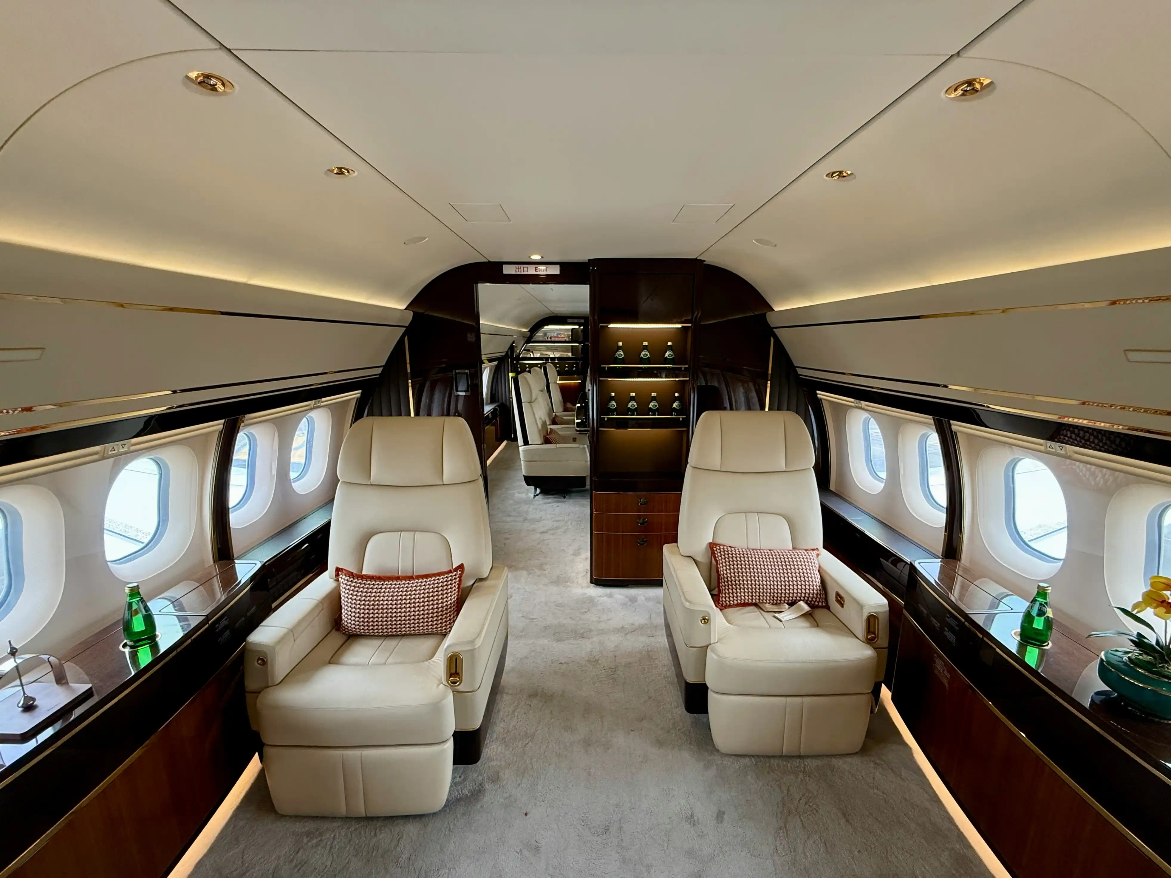 Family private jet travel experience