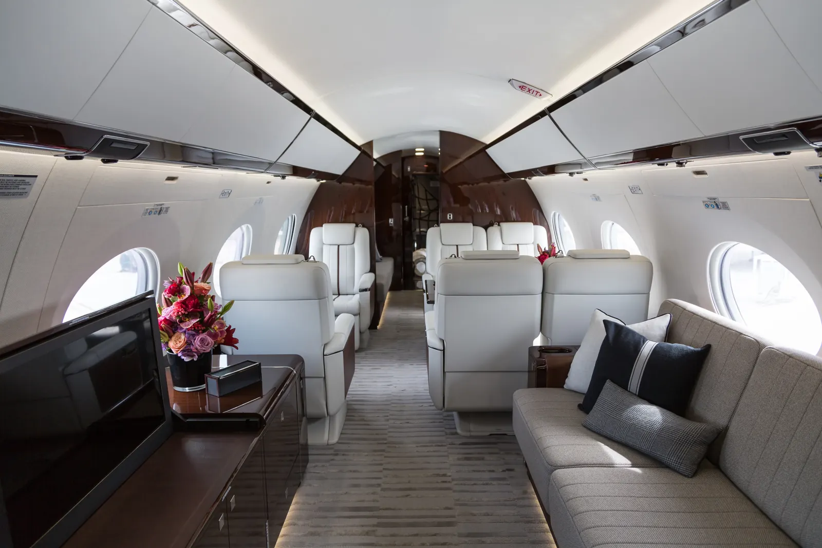 Ultra Long Range Jet Luxury Interior